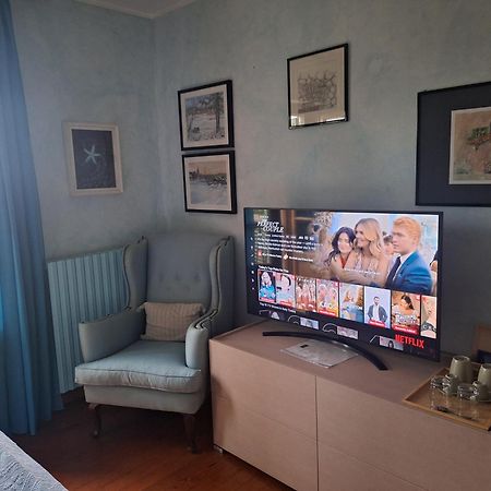 L'Ortensia Della Villa Isabella, Camera Con Vista Lago, Balcone Sul Parco E Bagno Esclusivo All'Esterno Della Camera Stresa Eksteriør billede