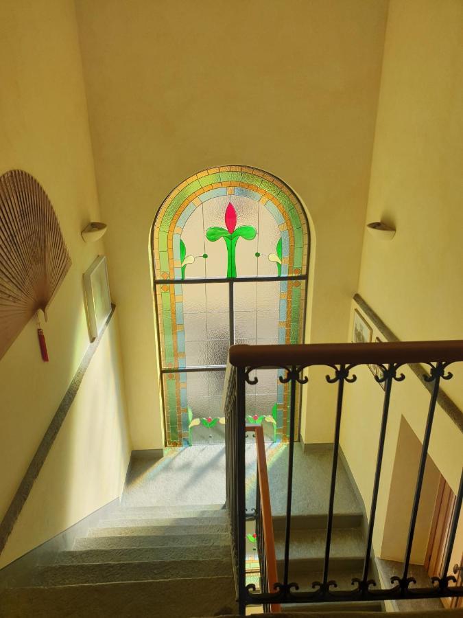 L'Ortensia Della Villa Isabella, Camera Con Vista Lago, Balcone Sul Parco E Bagno Esclusivo All'Esterno Della Camera Stresa Eksteriør billede