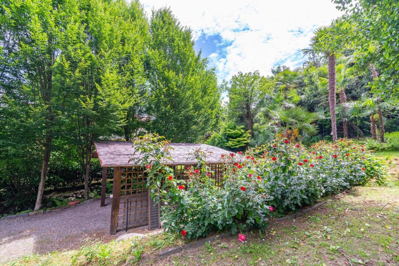 L'Ortensia Della Villa Isabella, Camera Con Vista Lago, Balcone Sul Parco E Bagno Esclusivo All'Esterno Della Camera Stresa Eksteriør billede