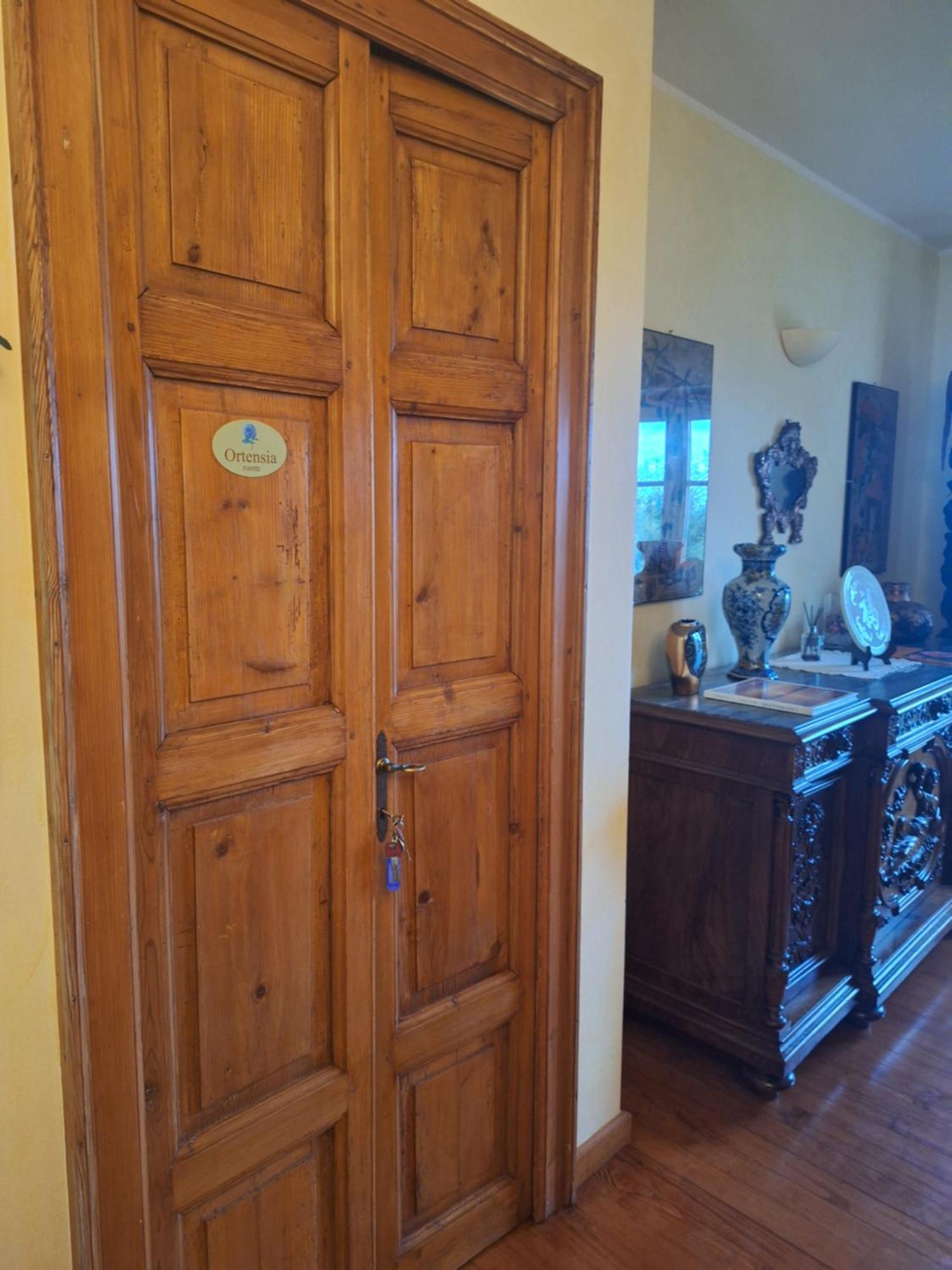 L'Ortensia Della Villa Isabella, Camera Con Vista Lago, Balcone Sul Parco E Bagno Esclusivo All'Esterno Della Camera Stresa Eksteriør billede